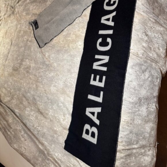 BALENCIAGA WOOL SCARF - Picture 10 of 15
